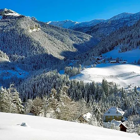 Le Valombre 3*